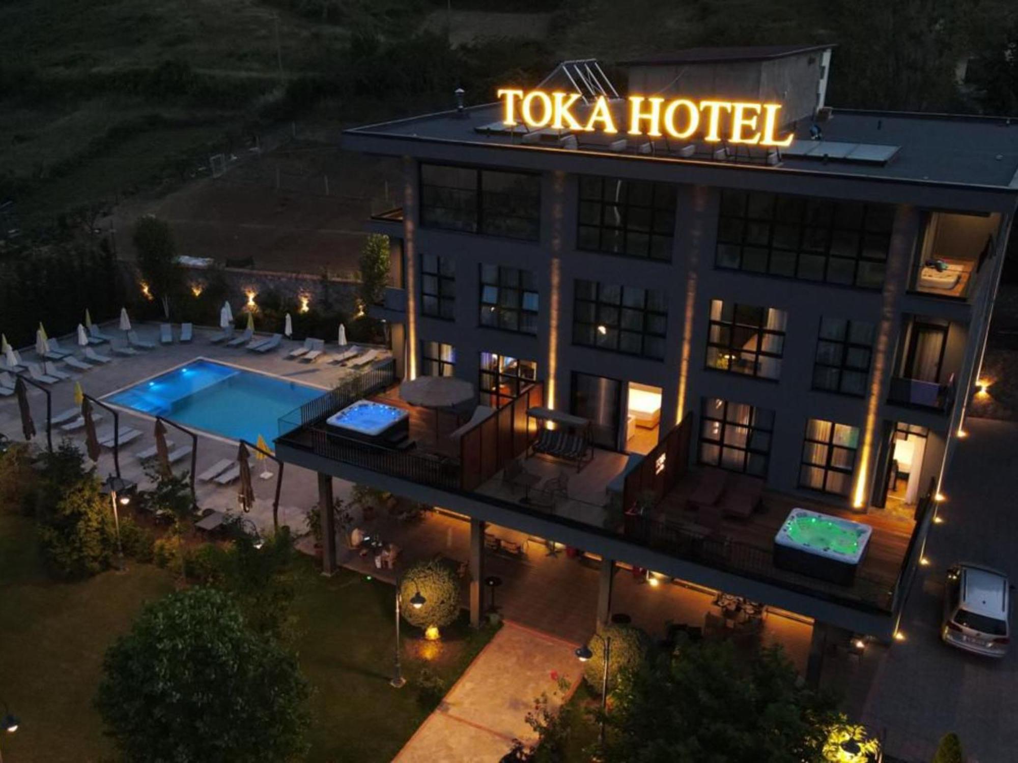 Toka Hotel Restaurant Udenisht Eksteriør billede